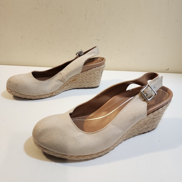 VIONIC Carolina Oat Slingback Espadrilles Wedges Round Toe Shoes size 9 - Picture 1 of 15